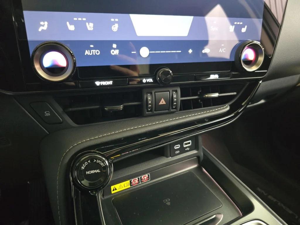 New 2026 Nori Green Pearl Lexus PREMIUM image 22