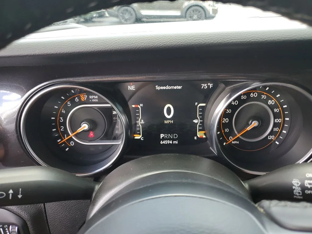 Used 2021 Black Jeep Unlimited Sport Altitude image 21