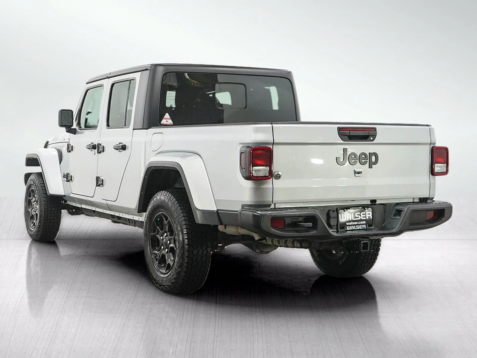 Used 2023 Silver Zynith Clearcoat Jeep Willys image 3