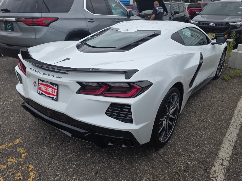 Used 2025 Arctic White Chevrolet Stingray image 5