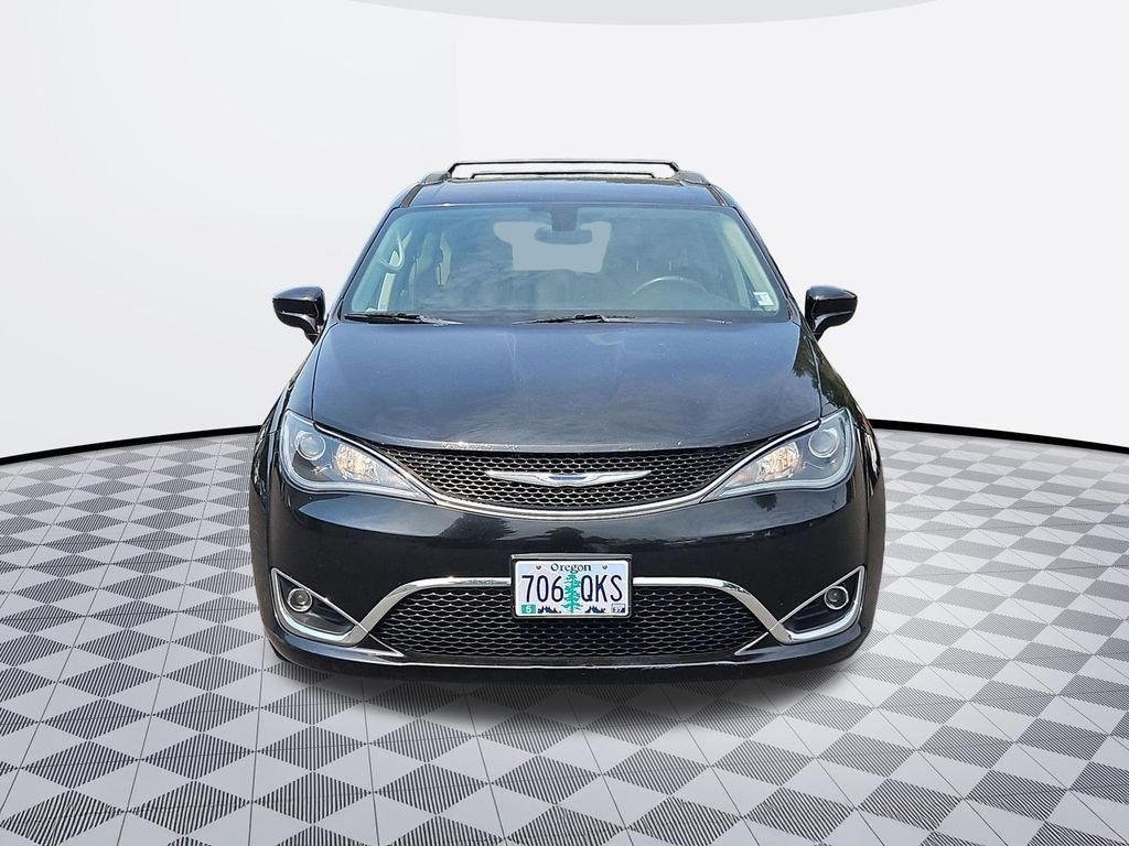 2017 Chrysler Pacifica Touring-L - Photo 9