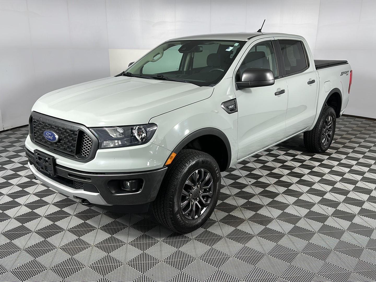 Used 2022 Cactus Gray Ford XLT image 13
