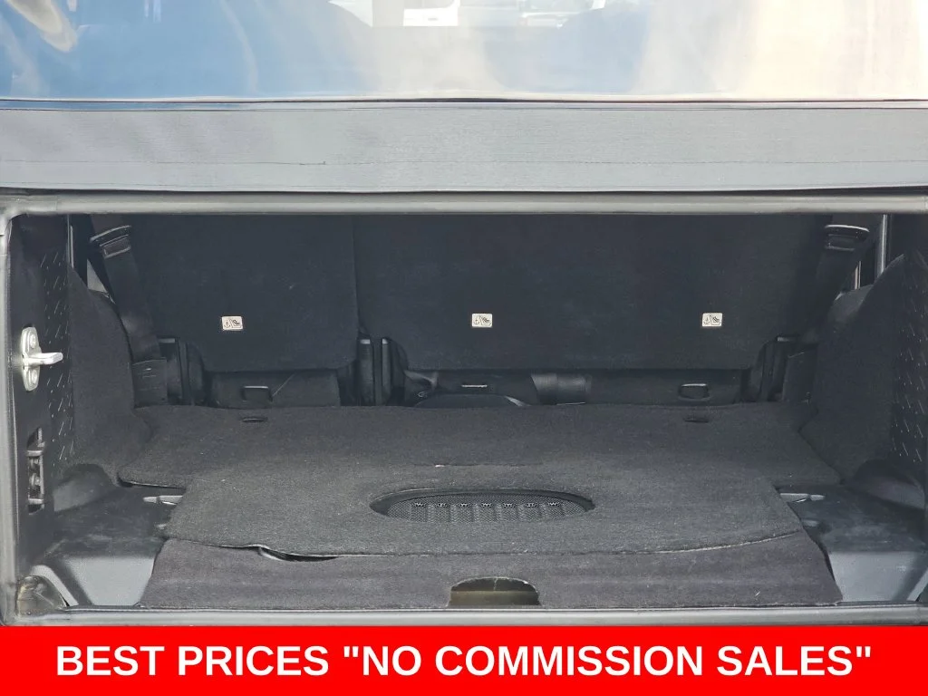 Used 2016 Black Jeep Unlimited Sport image 12