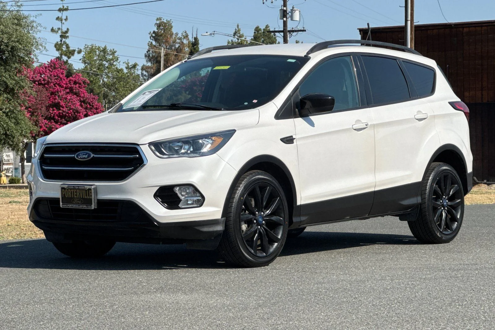 Used 2019 White Ford SE image 10
