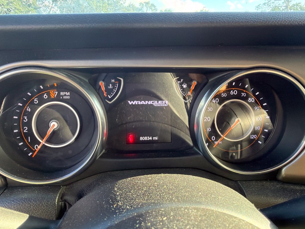 Used 2020 Black Jeep Unlimited Sport S image 9
