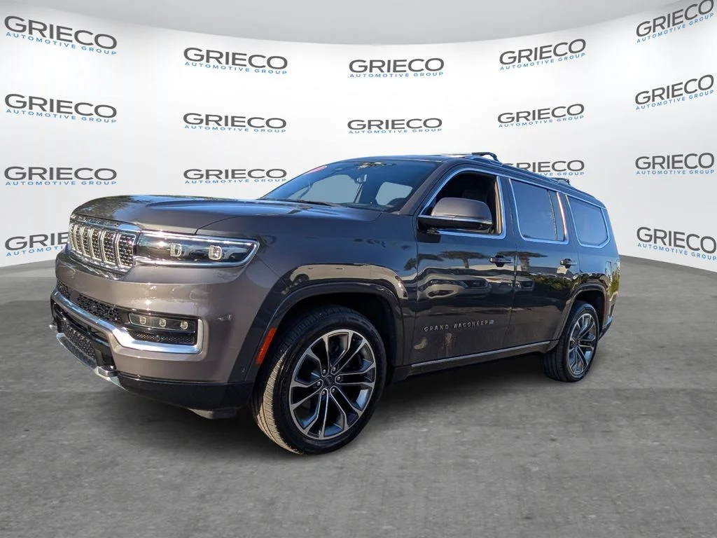 Used 2022 Gray Jeep Series III image 3