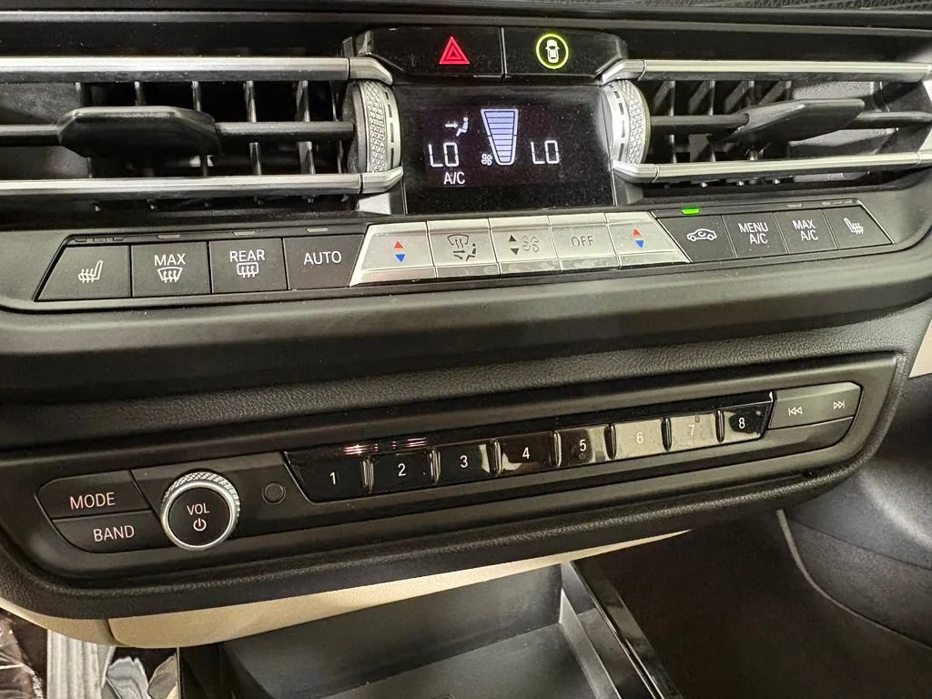 Used 2021 Gray BMW sDrive image 36