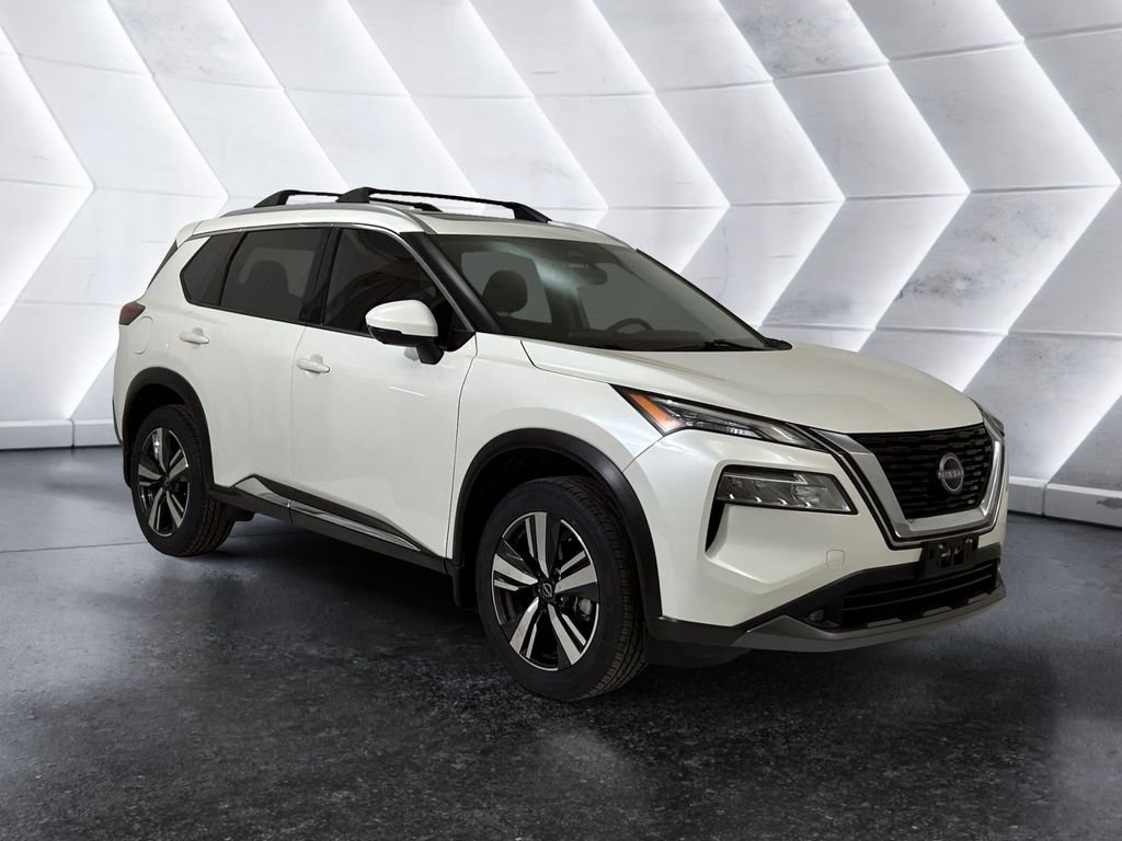 White 2023 Nissan Rogue SL FWD SUV / Crossover Front-Wheel Drive