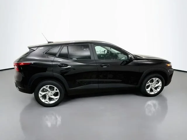 New 2026 Mosaic Black Metallic Chevrolet LS image 10