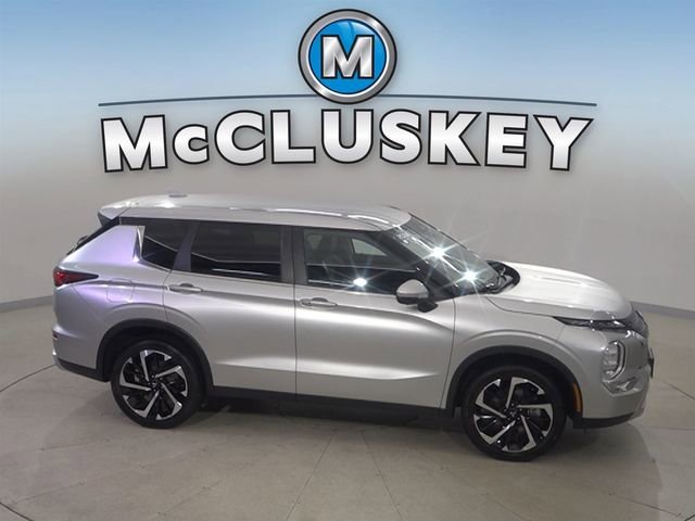 2024 Mitsubishi Outlander SE - Photo 12