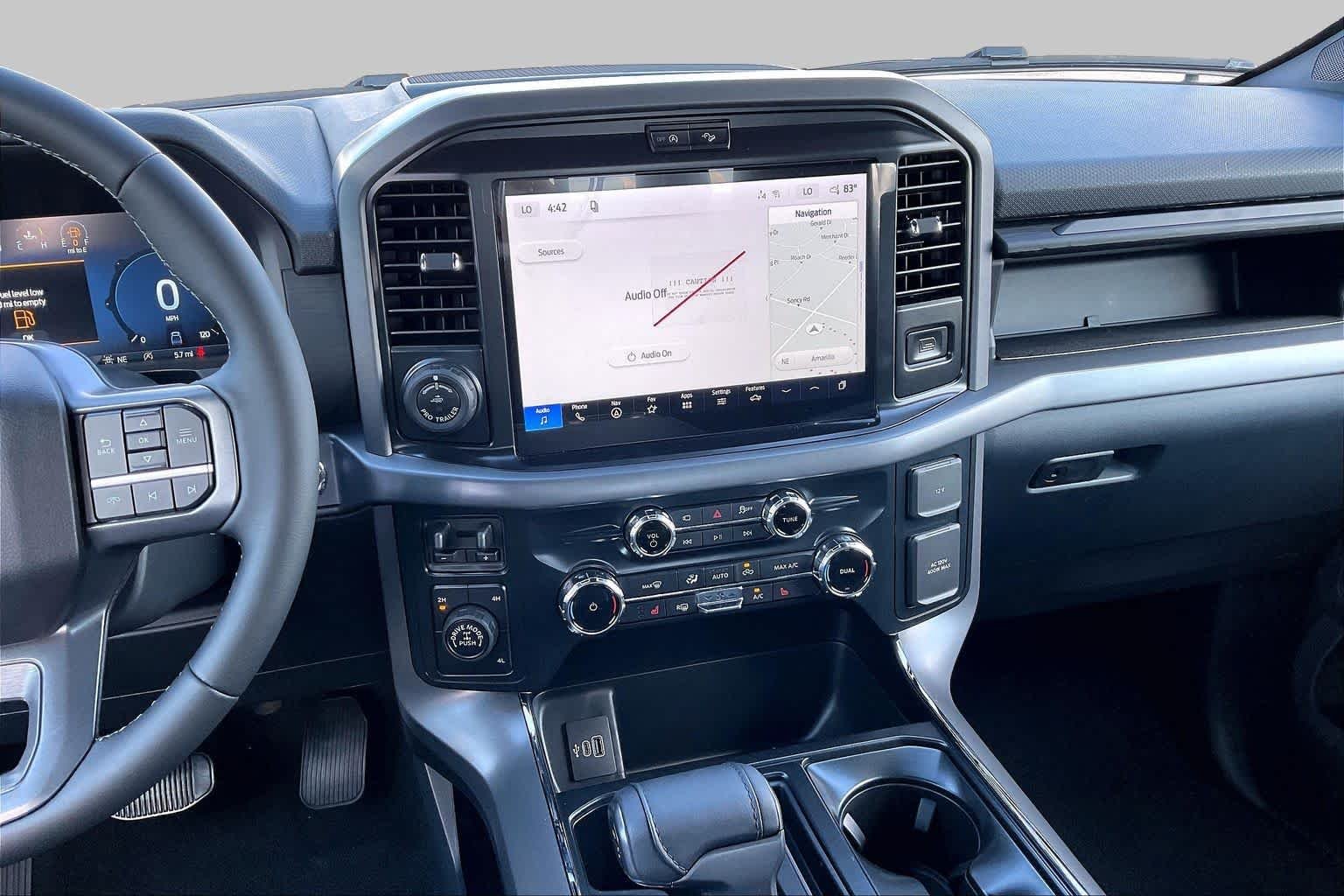 New 2026 Oxford White Ford XLT image 6