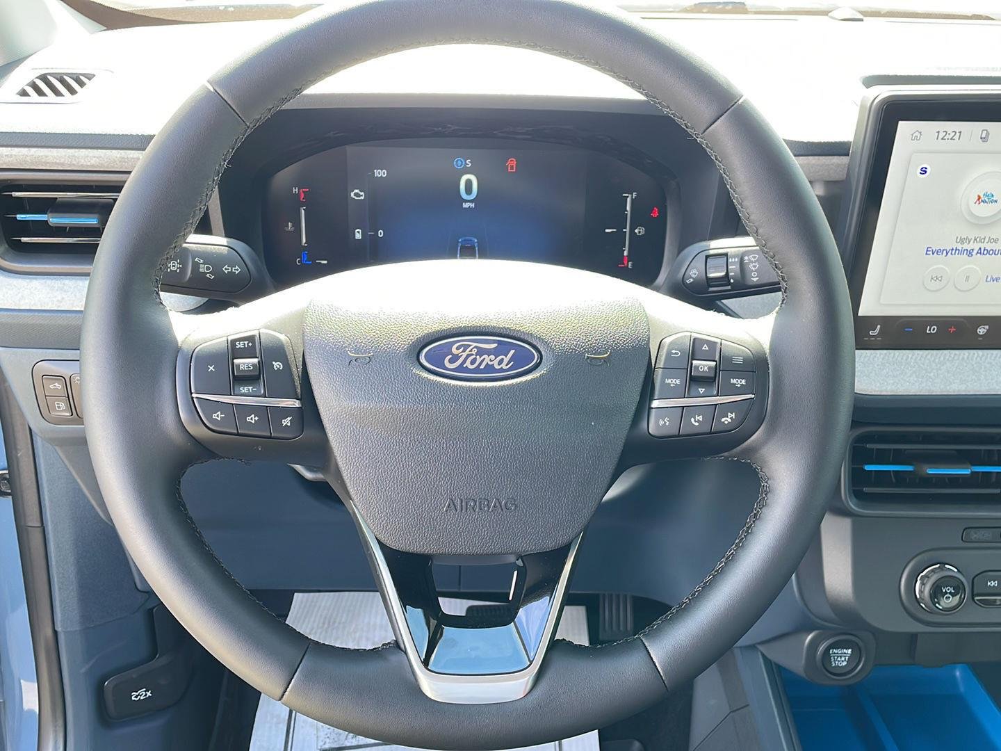 New 2026 Azure Gray Metallic Tri-Coat Ford XLT image 13