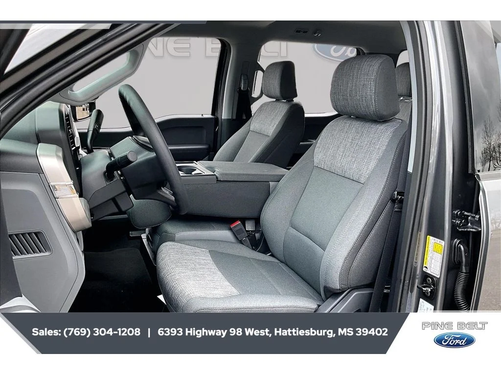 New 2026 Carbonized Gray Metallic Ford F-250® XLT image 19