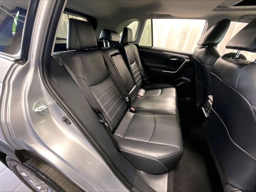 Used 2024 Silver Toyota XLE Premium image 16
