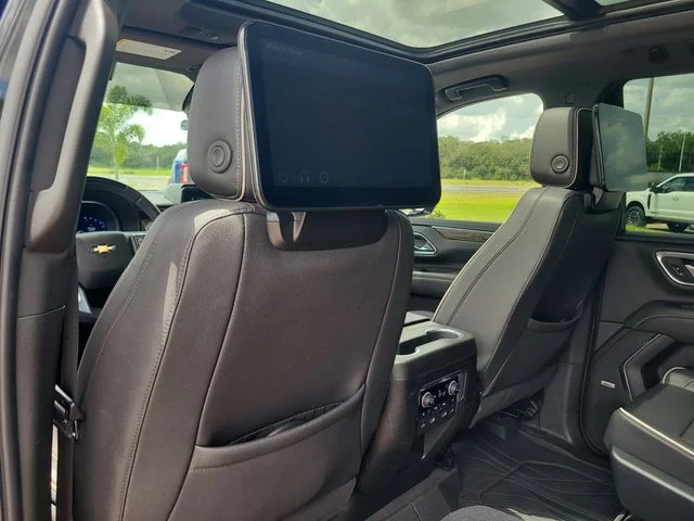 Used 2023 Black Chevrolet Premier image 13
