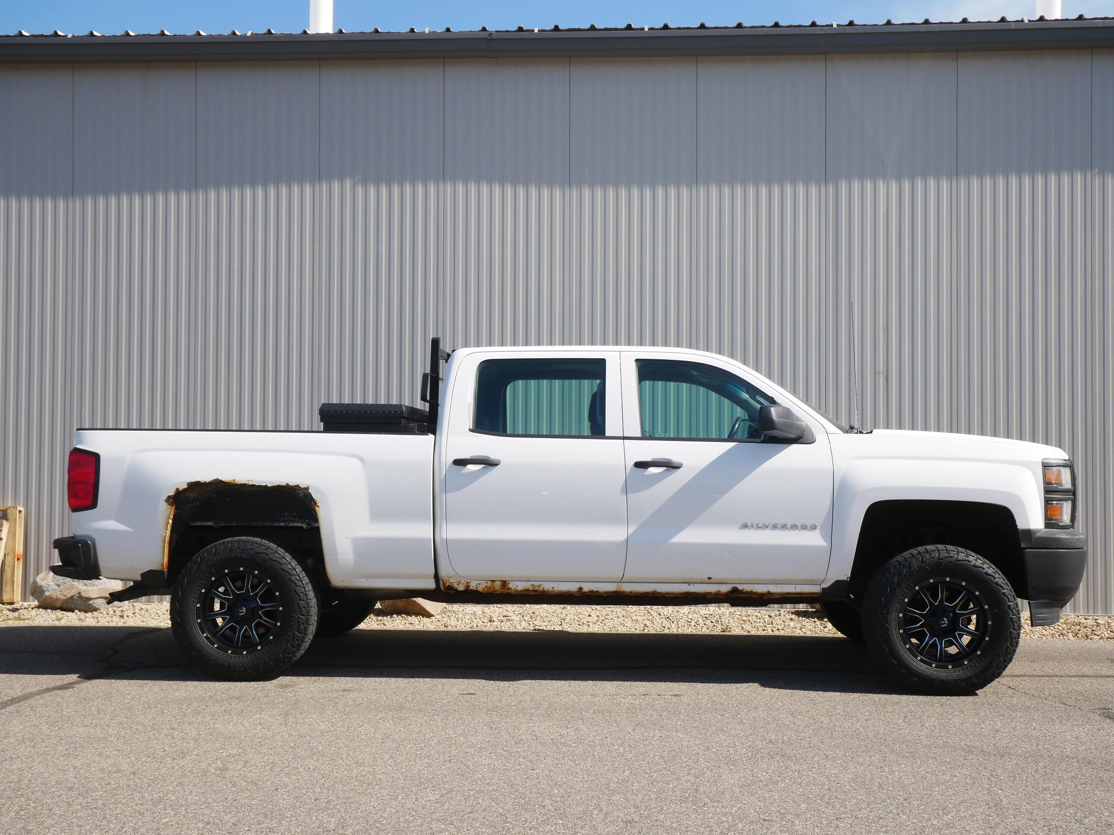 Used 2014 White Chevrolet Work Truck image 6