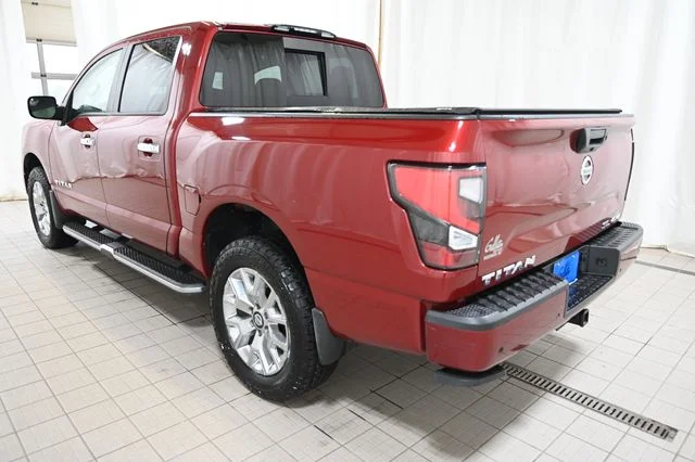 Used 2021 Red Nissan SL image 11