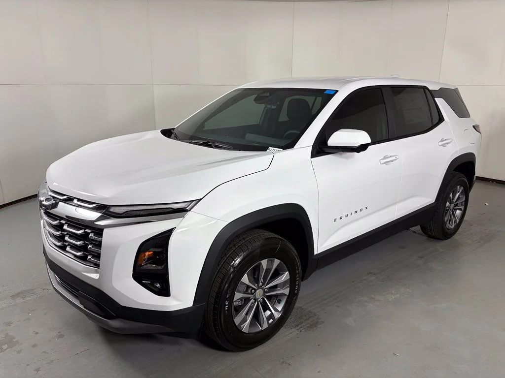 New 2027 Summit White Chevrolet LT image 5
