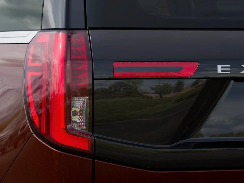 New 2027 Bronze Fire Metallic Tinted Clearcoat Ford King Ranch® image 21