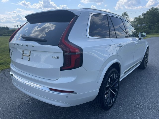 Used 2026 White Volvo Plus image 4
