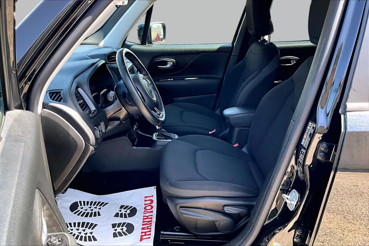 Used 2020 Black Clearcoat Jeep Altitude image 7