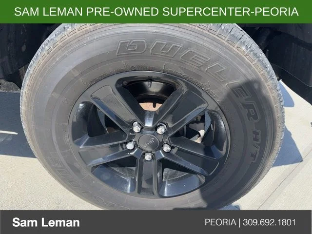Used 2018 Gray Jeep Unlimited Sahara image 6