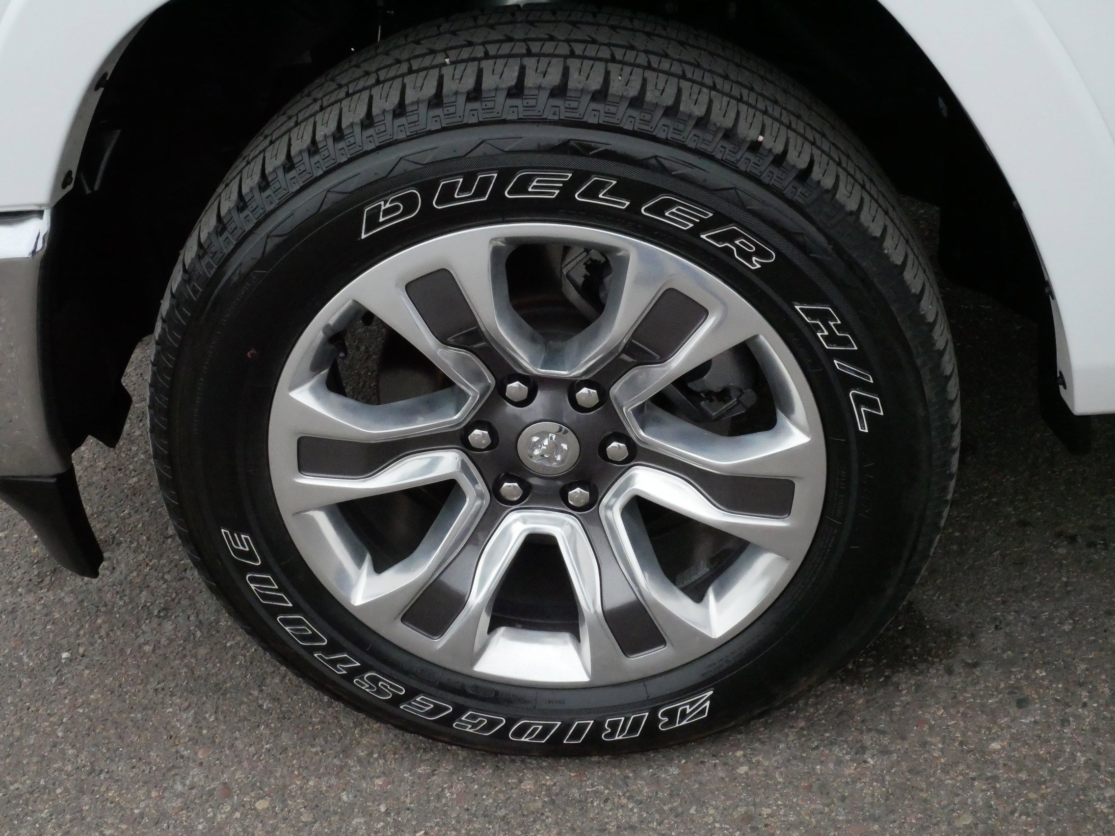 2024 RAM Ram 1500 Pickup Limited - Photo 15