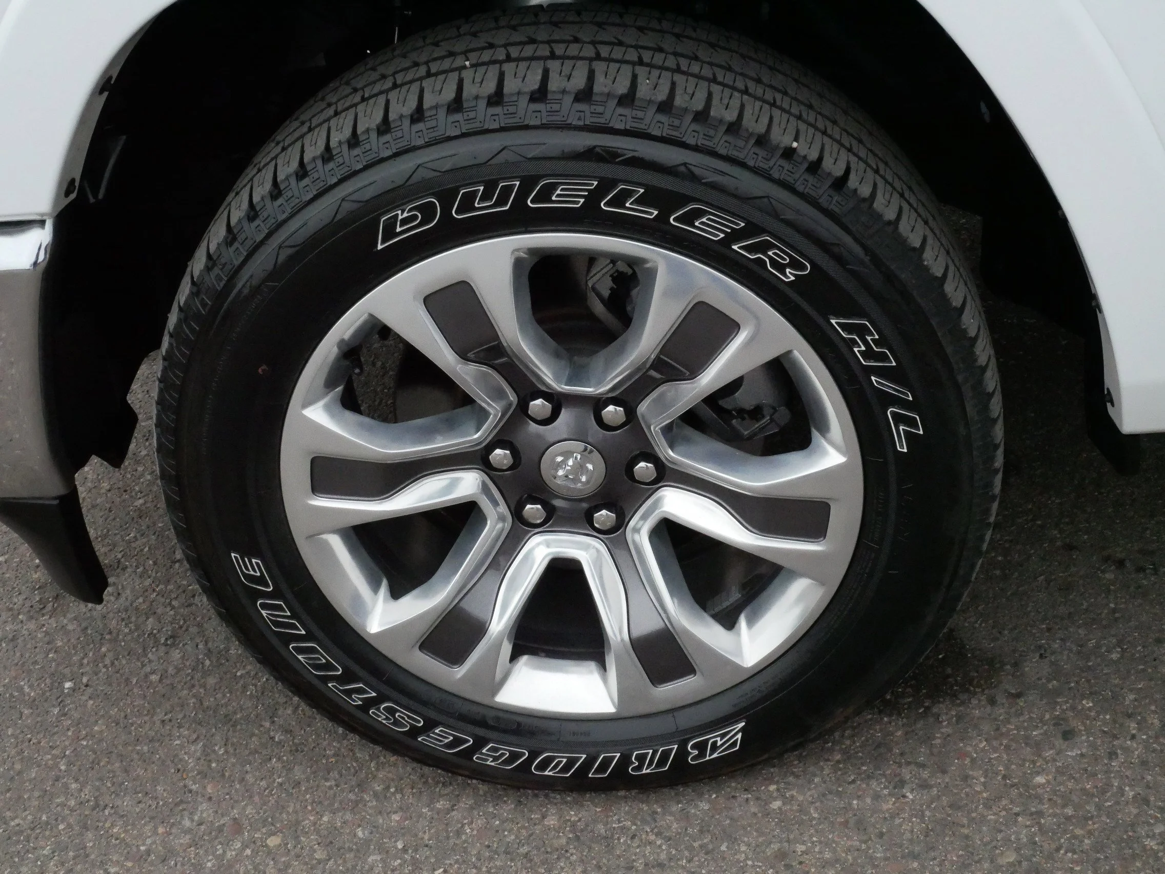 2024 RAM Ram 1500 Pickup Limited - Photo 15