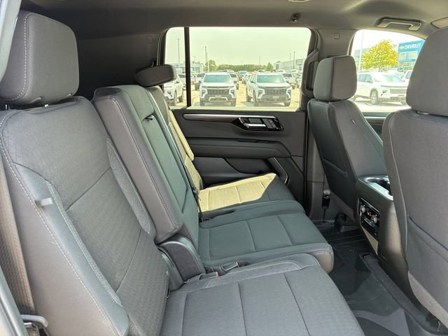 2026 Chevrolet Suburban LS - Photo 15
