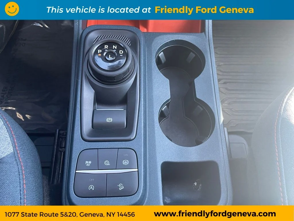 Used 2022 Green Ford XLT image 25