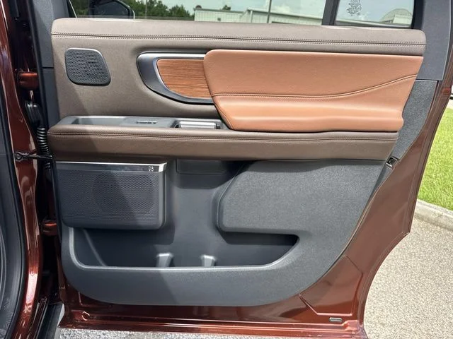 New 2027 Bronze Fire Metallic Tinted Clearcoat Ford MAX King Ranch® image 28