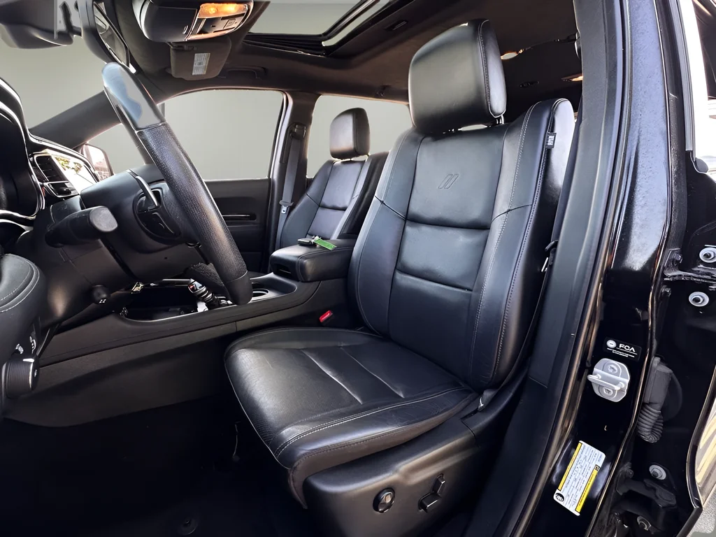 Used 2022 Black Dodge Citadel image 5