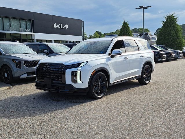 Used 2024 White Hyundai XRT image 2