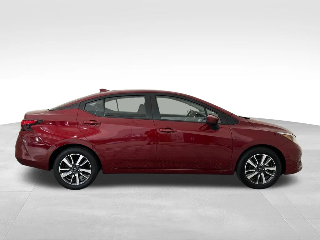 Used 2025 Red Nissan 1.6 SV image 7