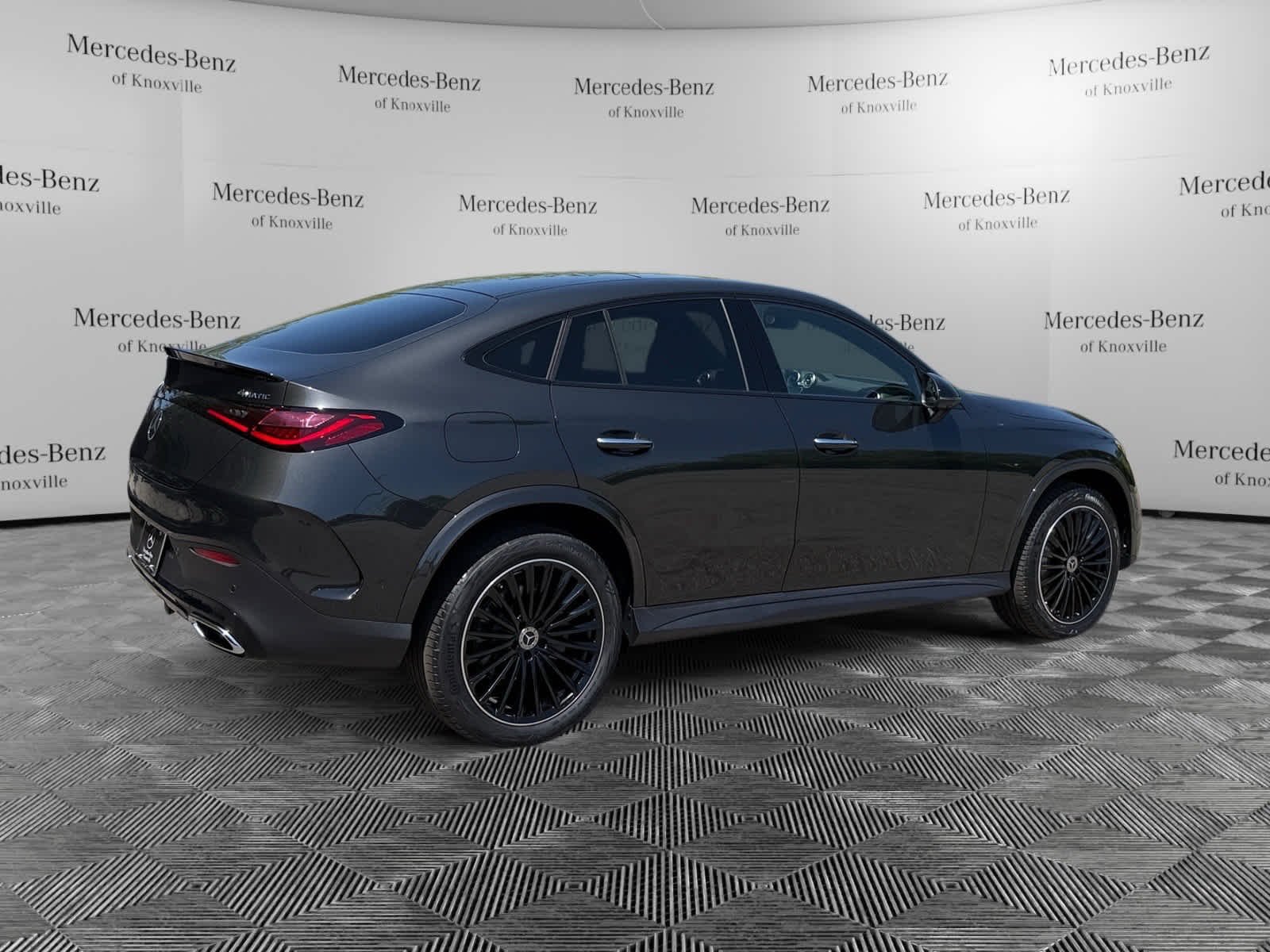 New 2026 Graphite Grey Metallic Mercedes-Benz GLC 300 image 5