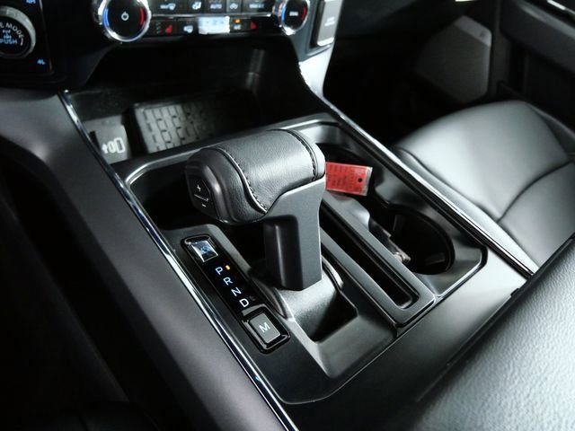 Certified Used 2025 Blue Ford XLT image 21