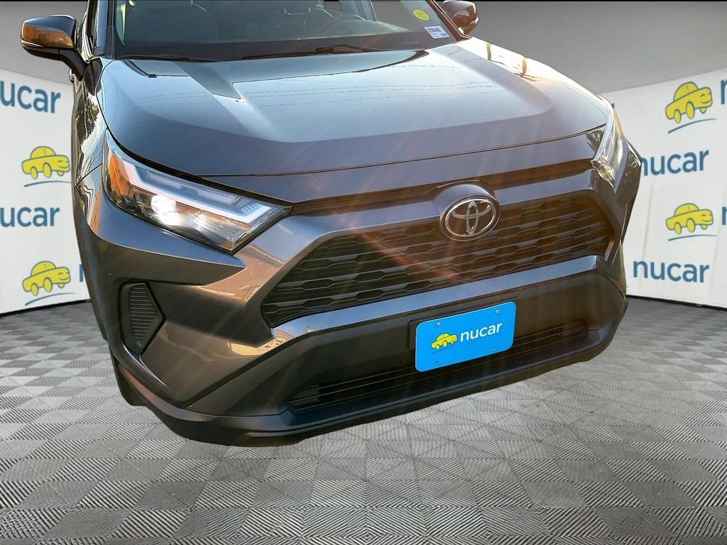 Used 2022 Gray Toyota XLE image 32