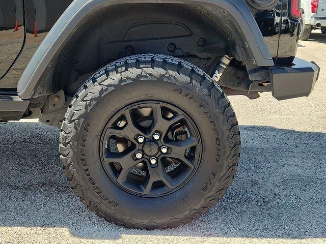 Used 2020 Black Jeep Willys image 30