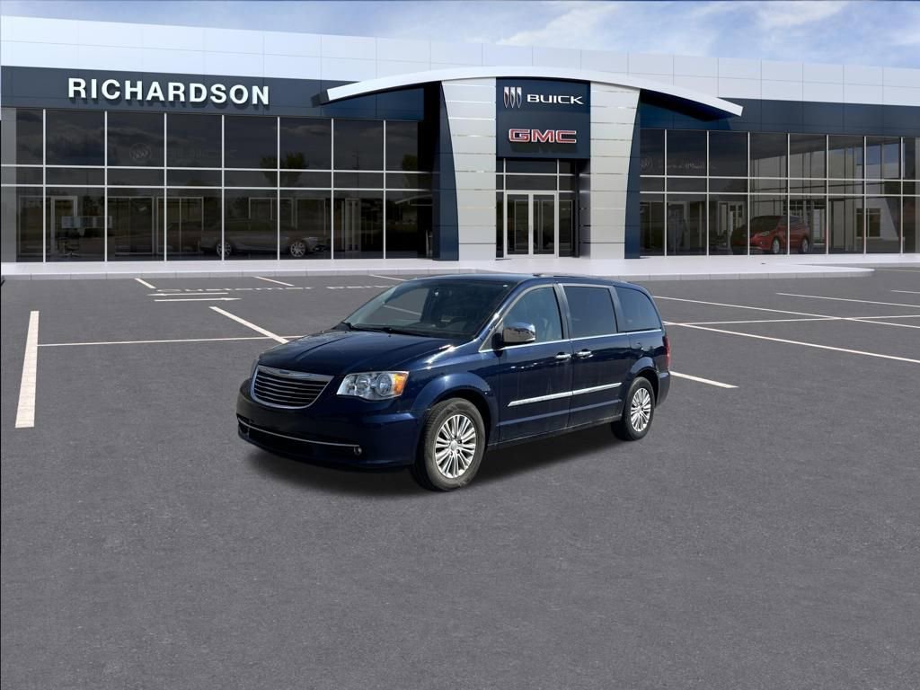 2015 Chrysler Town & Country Touring-L