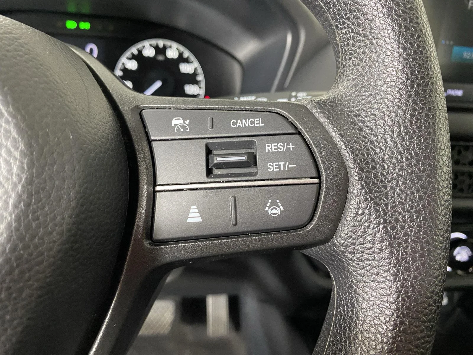 Used 2024 Modern Steel Metallic Honda LX image 15