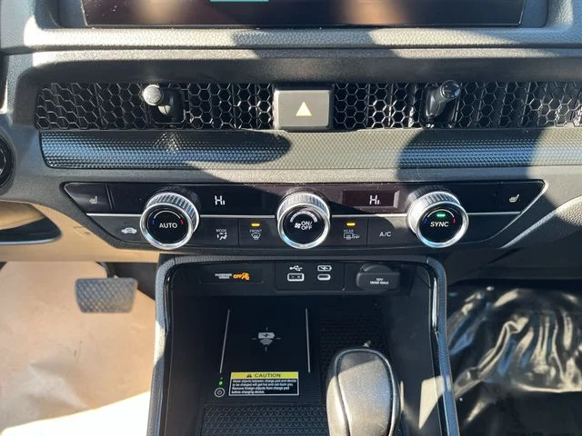 Used 2025  Honda Sport-L image 19