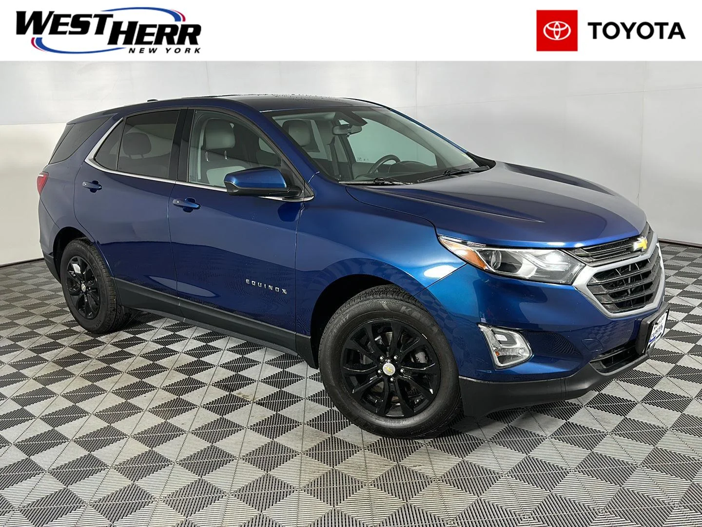 Used 2019 Pacific Blue Metallic Chevrolet LT image 1