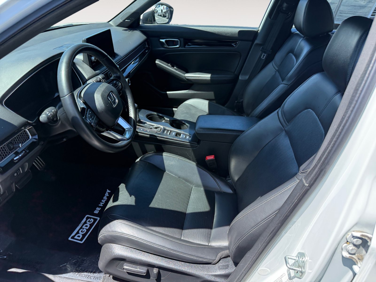 Used 2022 Platinum White Pearl Honda Sport Touring image 10