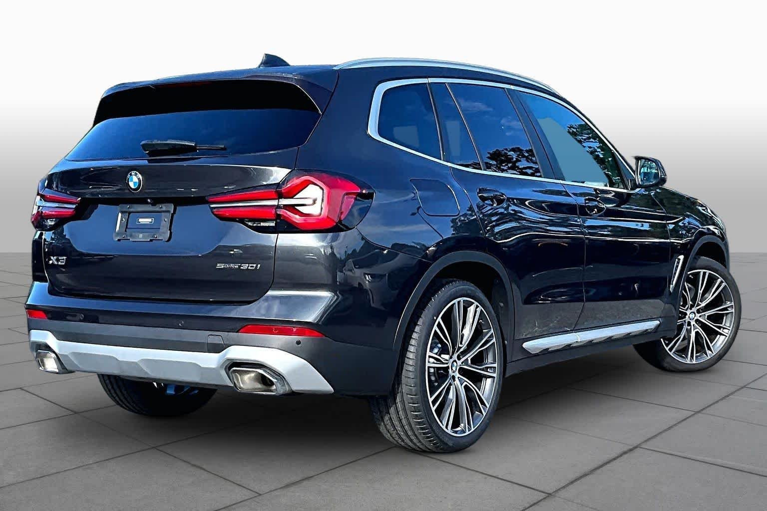 Used 2023 Dark Graphite Metallic BMW sDrive30i image 12