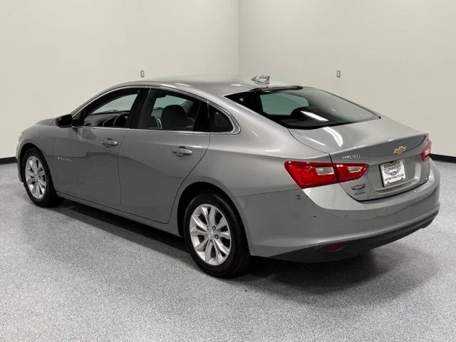 Used 2025 Gray Chevrolet LT image 7