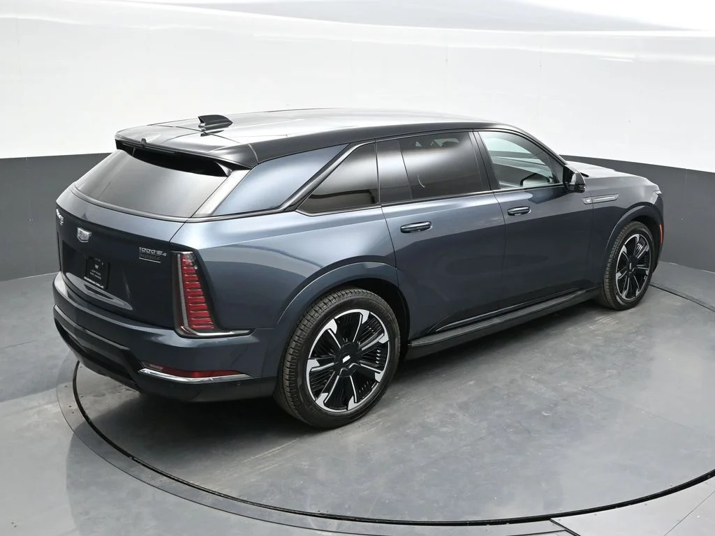 Used 2026 Black Cadillac Premium Sport image 38