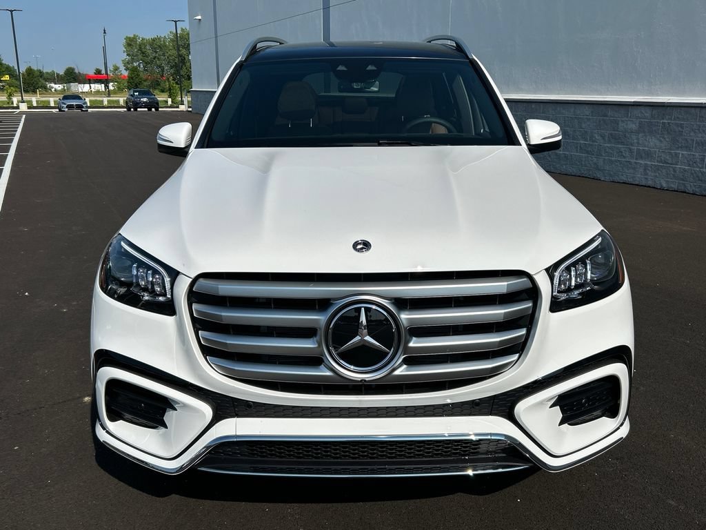 New 2026 Polar White Mercedes-Benz GLS 450 image 42