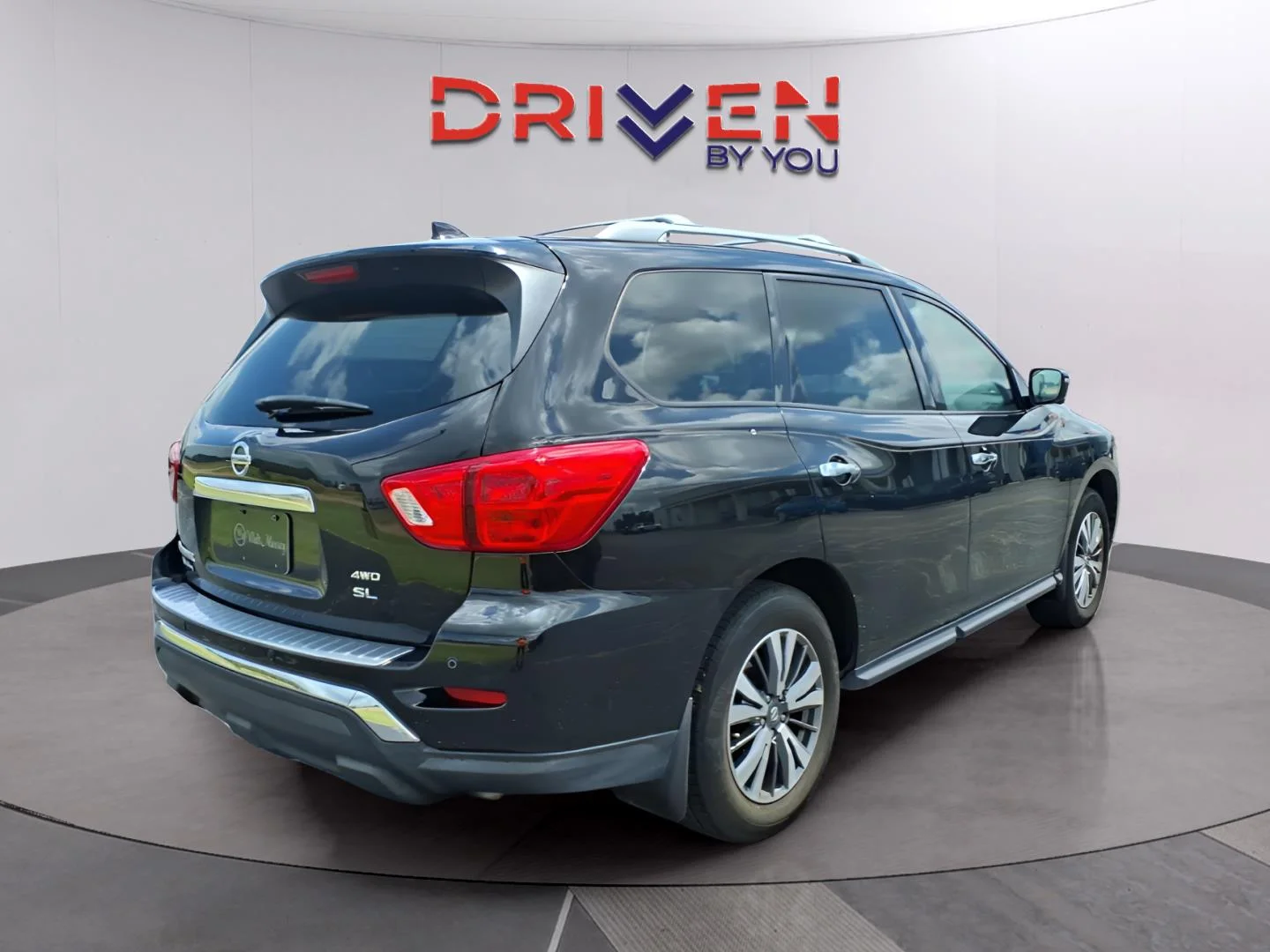 Used 2020 Magnetic Black Pearl Nissan SL image 5