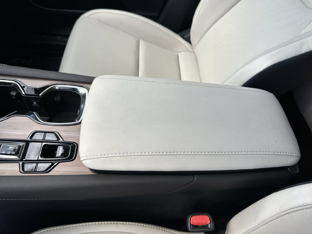 Used 2024  Lexus 350 Premium image 26