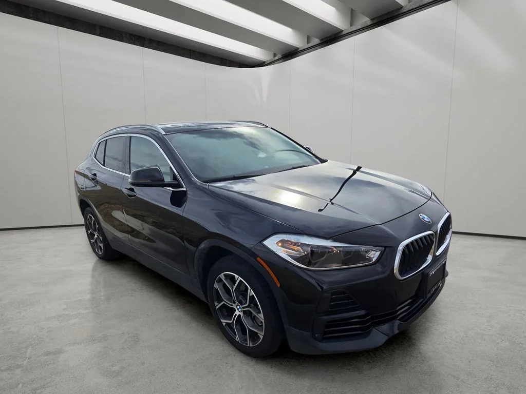 Used 2023 Jet Black BMW xDrive28i image 7